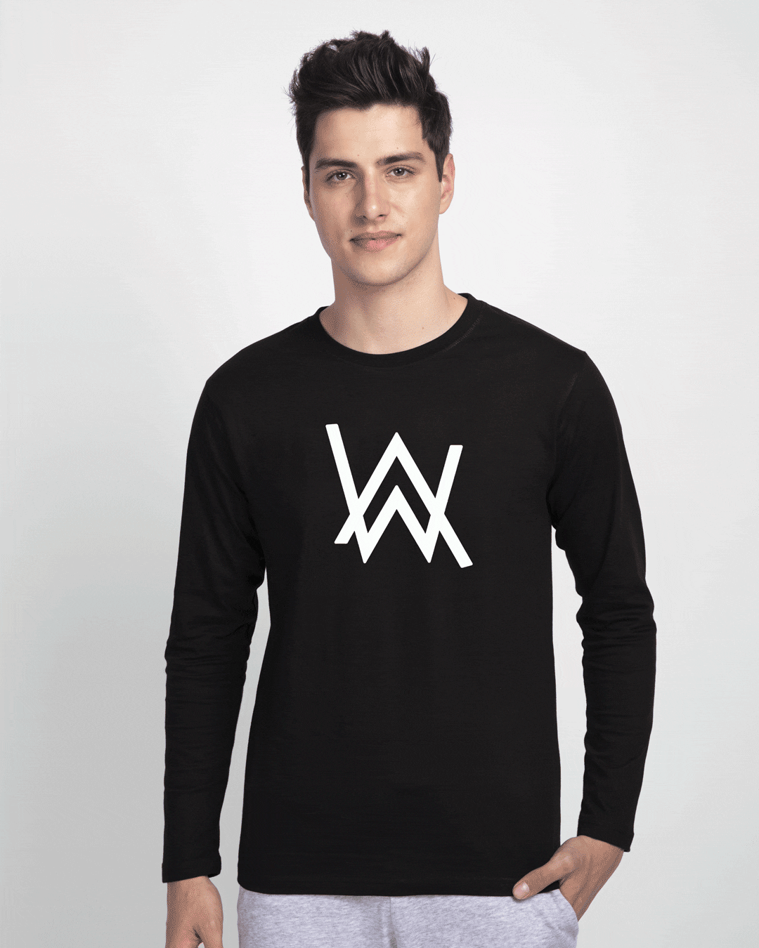 A.W. Music Glow In Dark Full Sleeve T-Shirt Men' Printed Full Sleeve T-Shirt Bewakoof.com, Black
A.W. Music Glow In Dark Full Sleeve T-Shirt Men' Printed Full Sleeve T-Shirt Bewakoof.com, Black