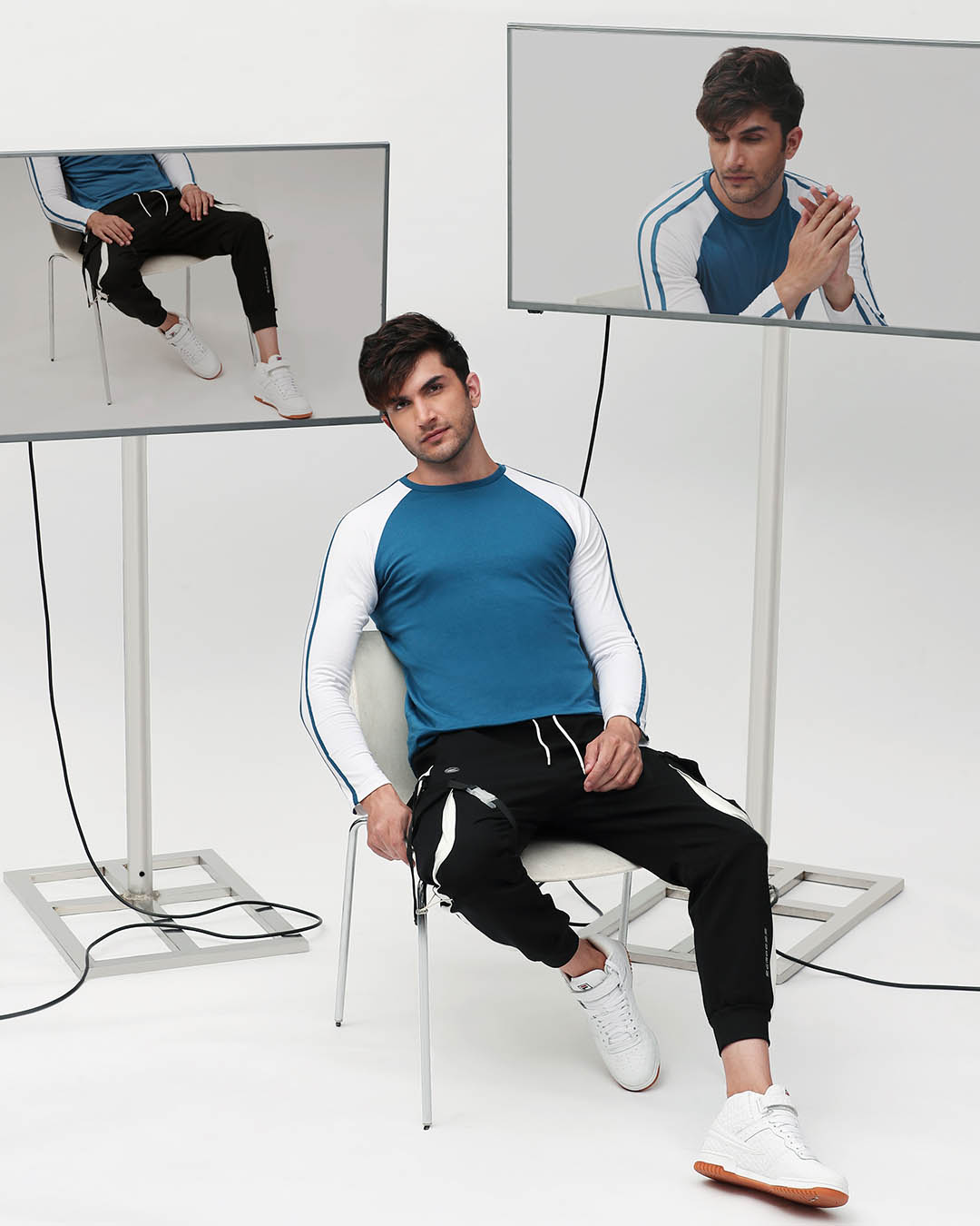 Digi Teal Raglan Full Sleeve T-Shirt Men' Plain Full Sleeve Raglan T-Shirt Bewakoof.com, Blue-white
Digi Teal Raglan Full Sleeve T-Shirt Men' Plain Full Sleeve Raglan T-Shirt Bewakoof.com, Blue-white