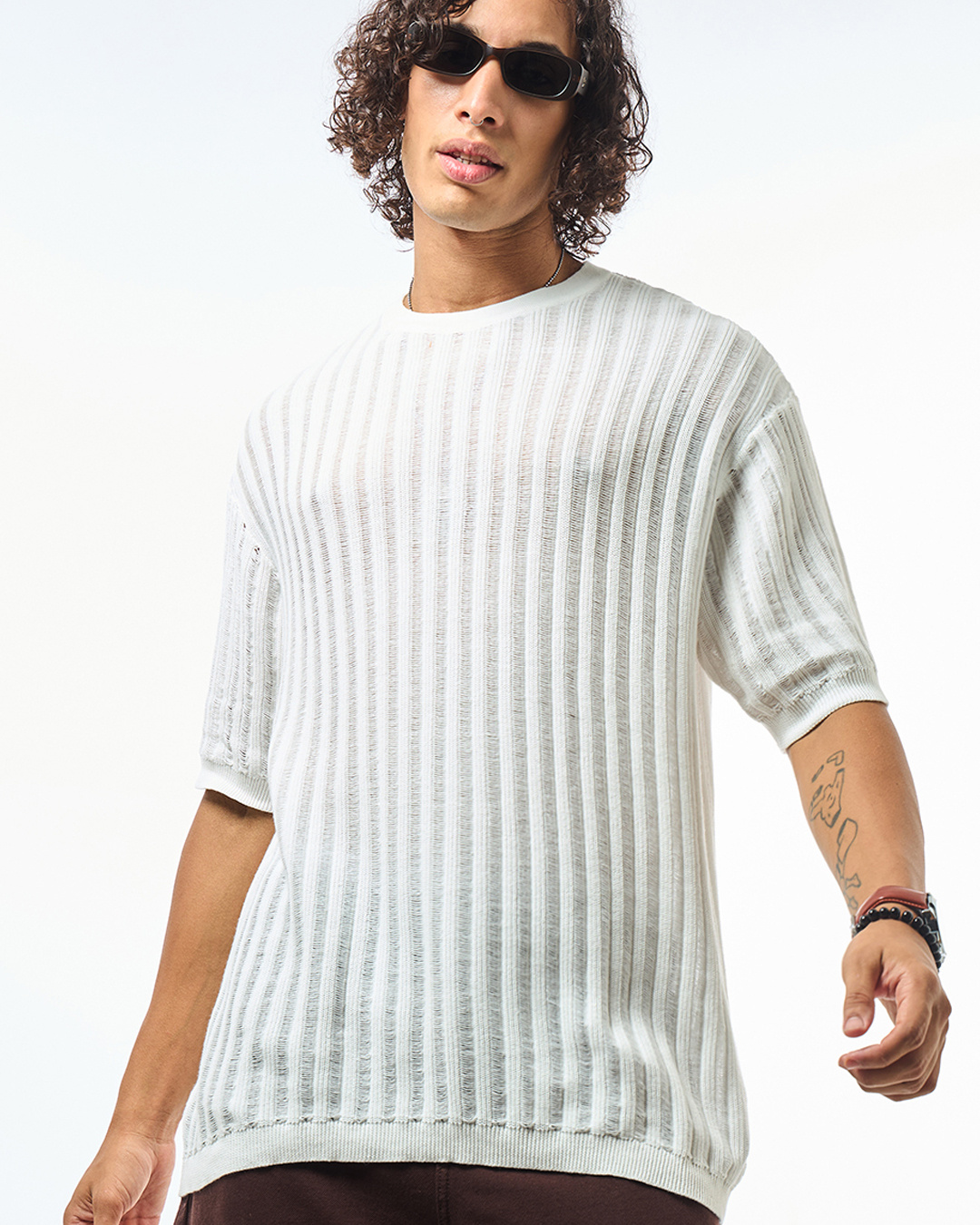 Buy Men S White Textured Oversized Flatknit T Shirt Online At Bewakoof