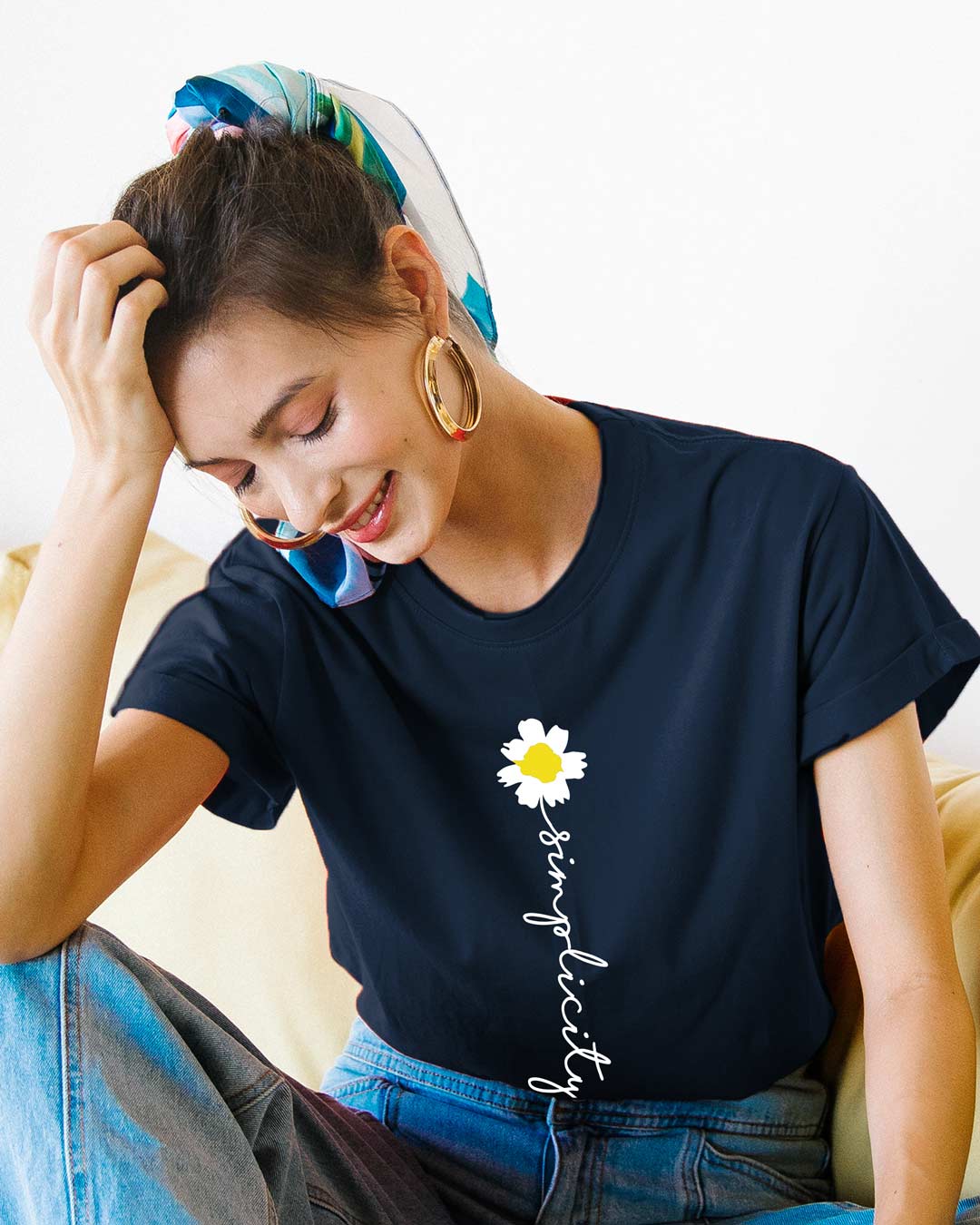 Simplicity Daisy Boyfriend T-Shirts Navy Blue Women' Printed Boyfriend T-Shirts Bewakoof.com
Simplicity Daisy Boyfriend T-Shirts Navy Blue Women' Printed Boyfriend T-Shirts Bewakoof.com