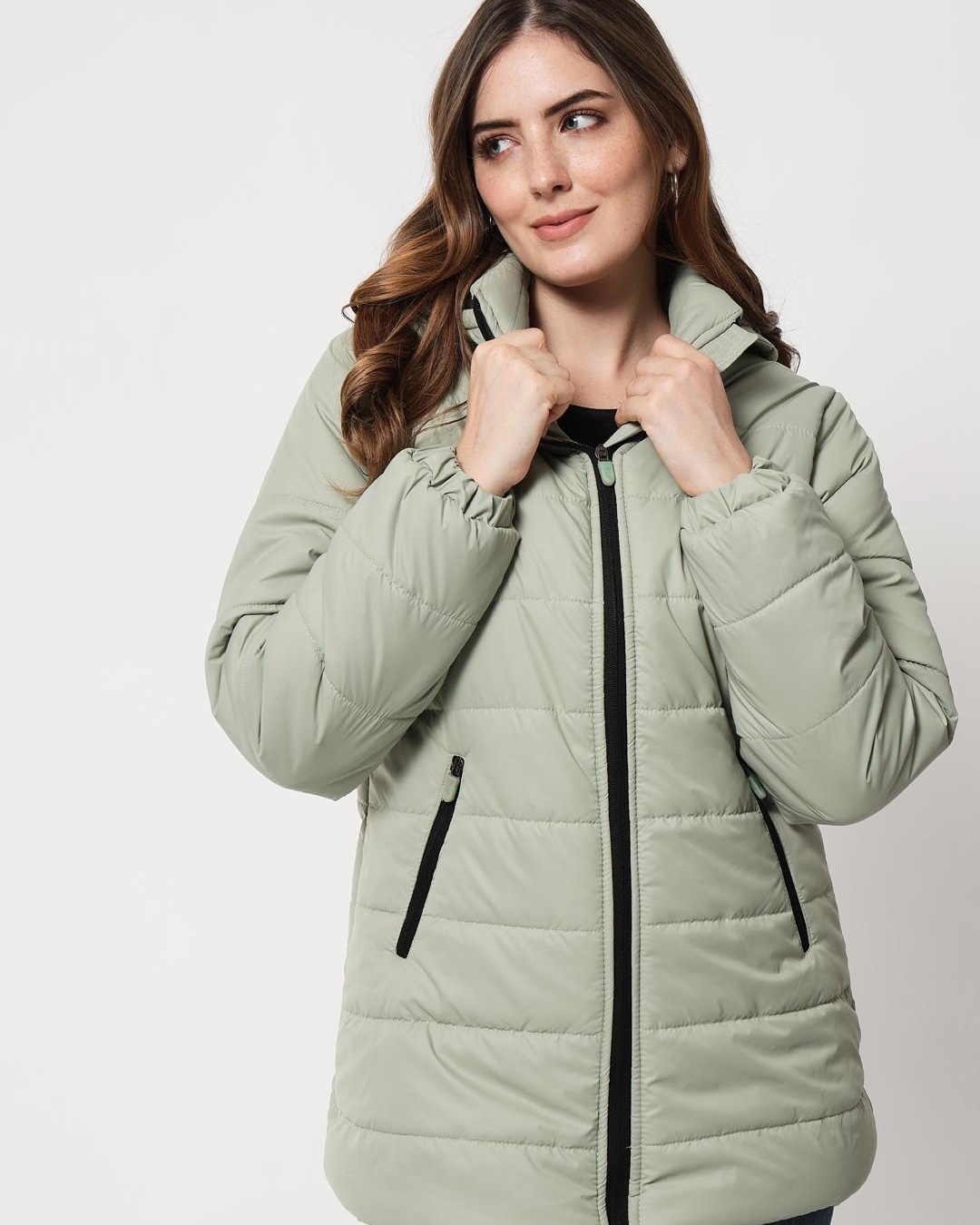 Buy Women S Green Hooded Puffer Jacket Online At Bewakoof