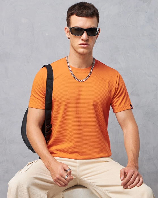 model wearing Orange T-shirt Combination