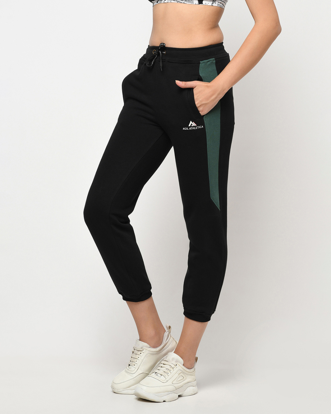 Shop Women's Black Relaxed Fit Joggers-Back