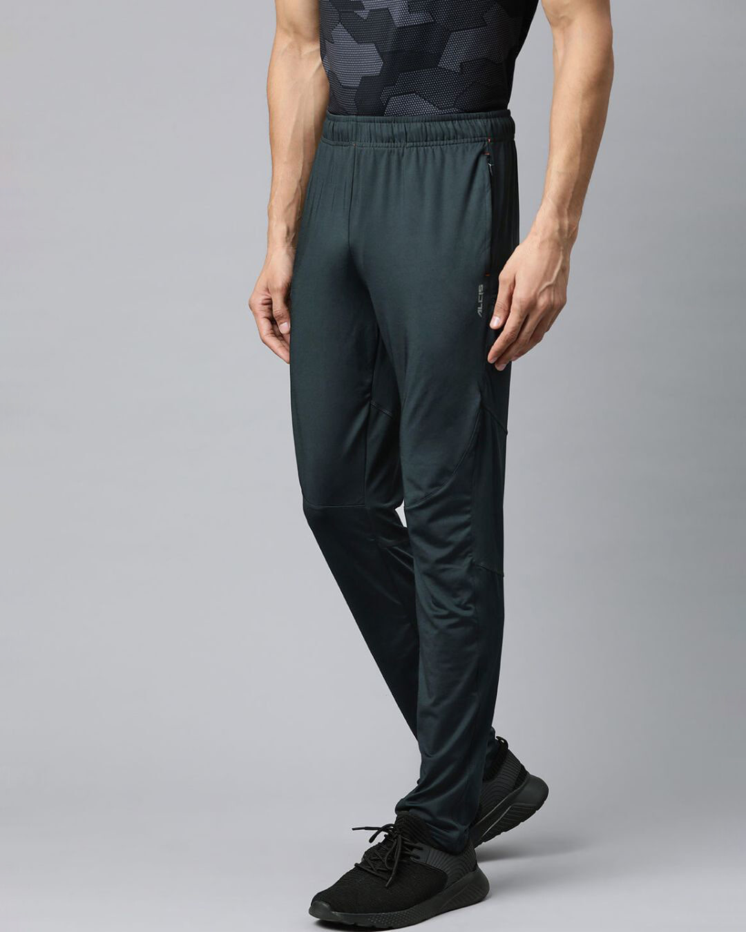 Grey Solid Slim Fit Track Pants 