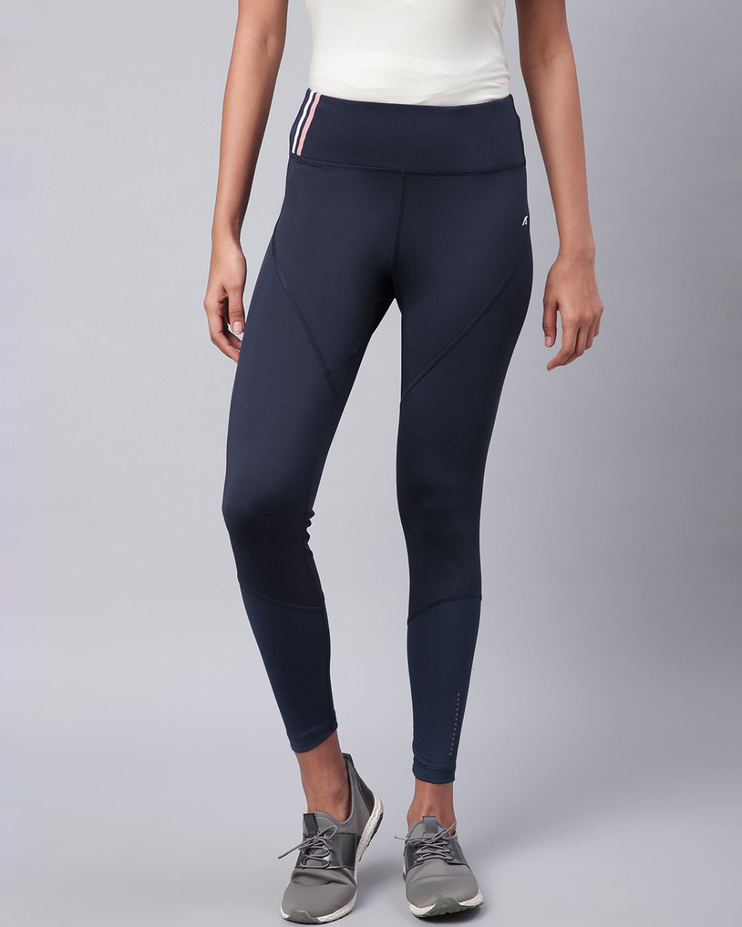 Buy Women's Navy Blue Rapid Dry Solid Cropped Training Tights for Women