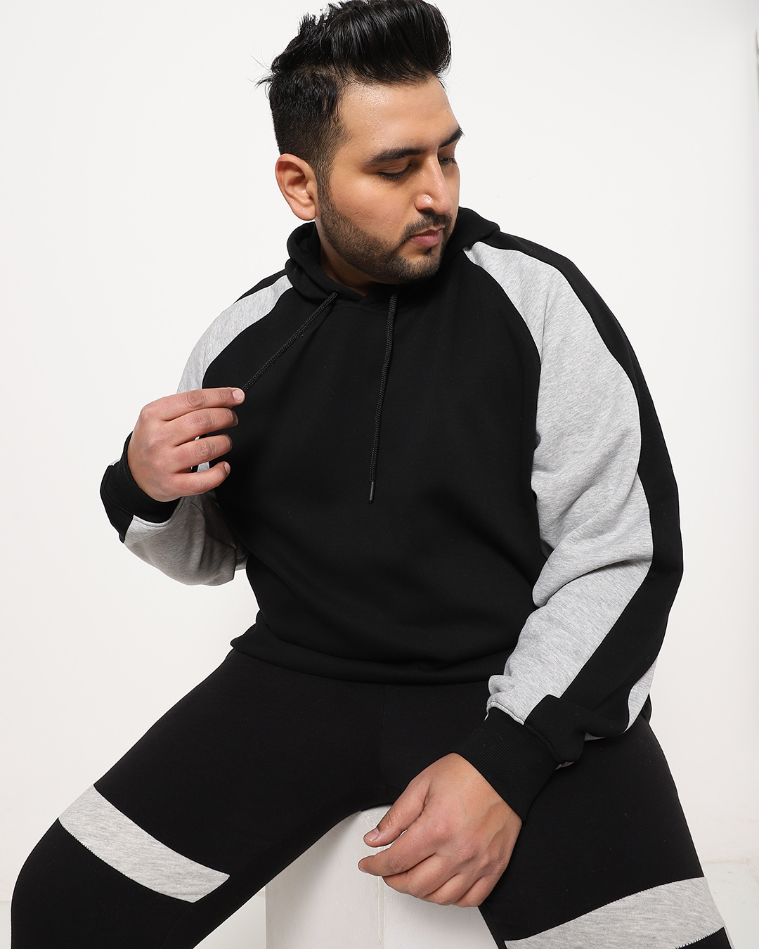 Buy Men's Black & Grey Color Block Plus Size Hoodie Online at Bewakoof