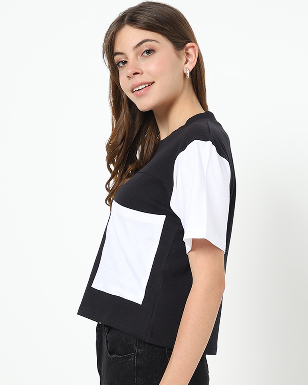 Shop Black Jumbo Pocket T-shirt-Back