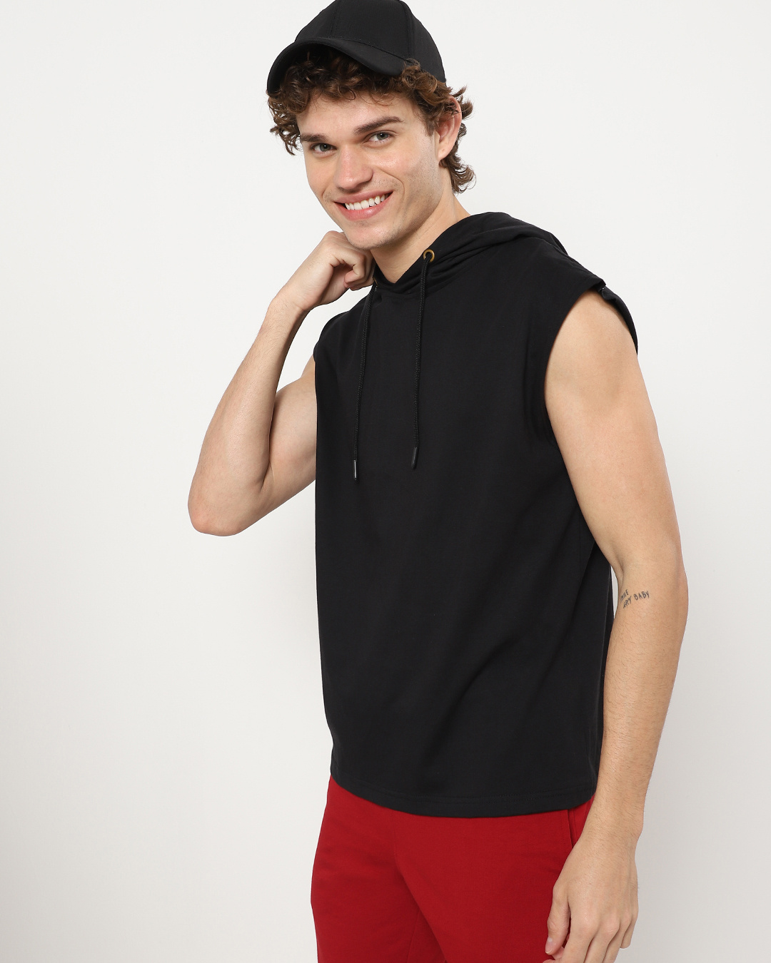 bewakoof sleeveless t shirts