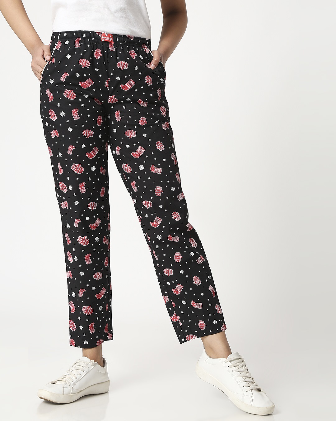 

Women All Over Printed Pyjama Women' Printed AOP Cotton Pyjama Bewakoof.com, Black