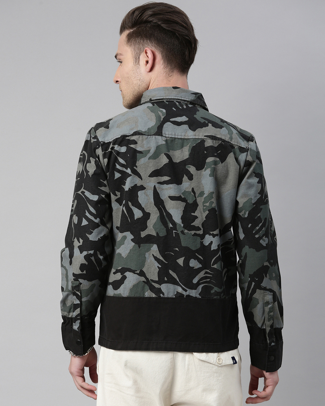 Shop Men's Multicolor Regular Fit Camouflage Full Sleeve Jacket-Back
