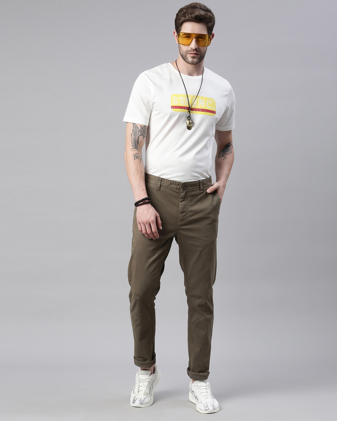 Buy online Beige Solid Cargos Casual Trouser from Bottom Wear for Men by  Breakbounce Streetwear for ₹2499 at 0% off | 2024 Limeroad.com