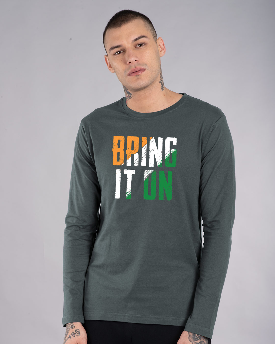 t shirt tricolor