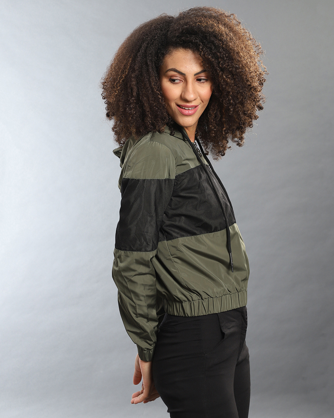 Shop Women's Green Colorblock Regular Fit Jackets-Back