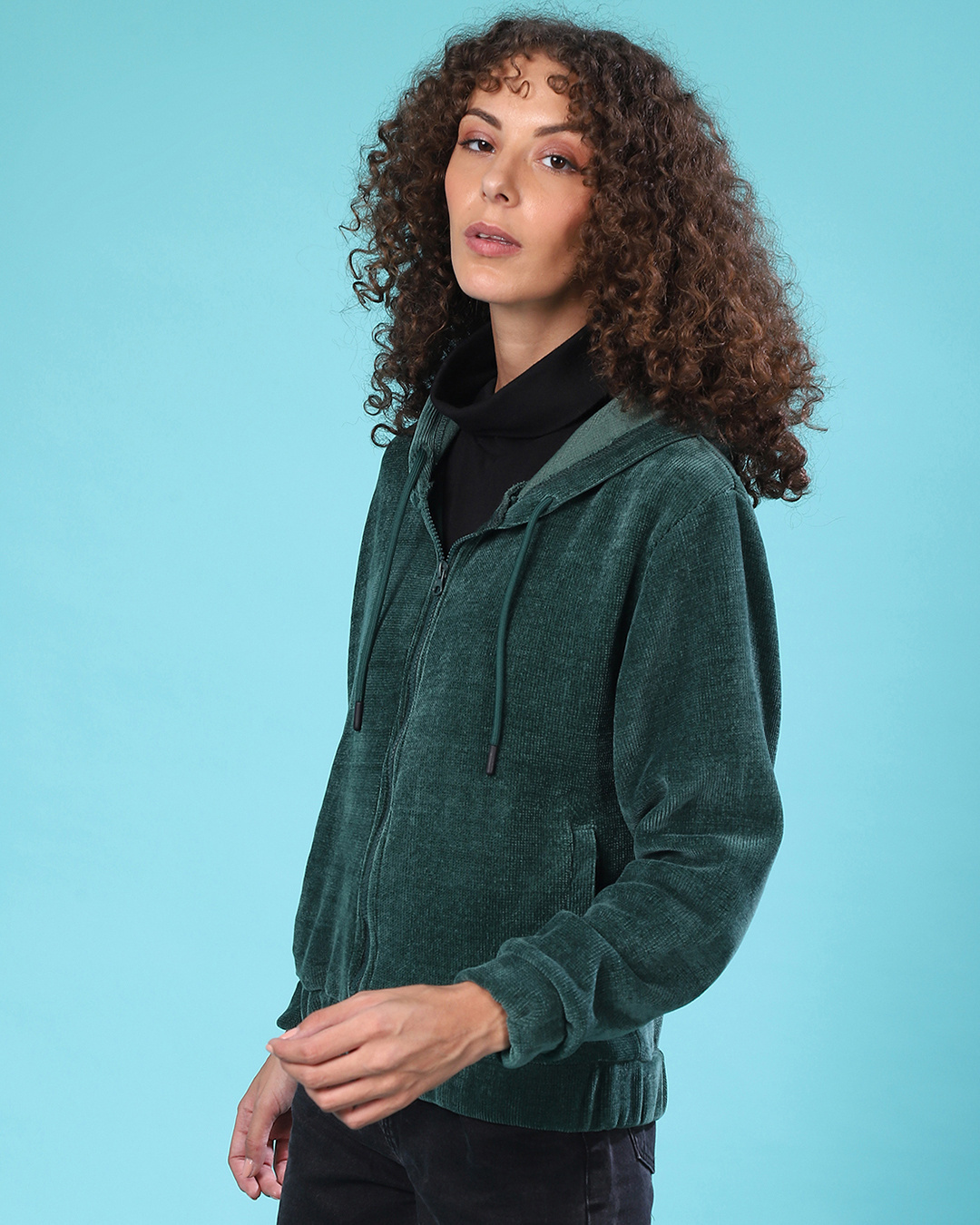 Shop Women's Green Regular Fit Sweatshirt-Back