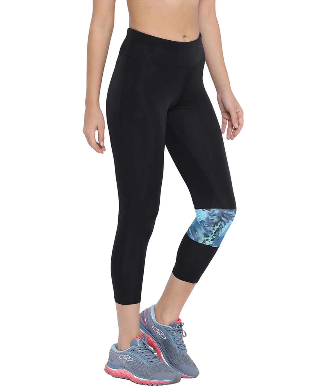 Shop Active Capri Tights With Printed Panel & Waistband Zipper In Black-Back
