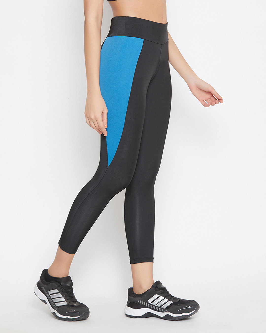 Shop Snug Fit Active Ankle Length Colourblock Tights In Black-Back