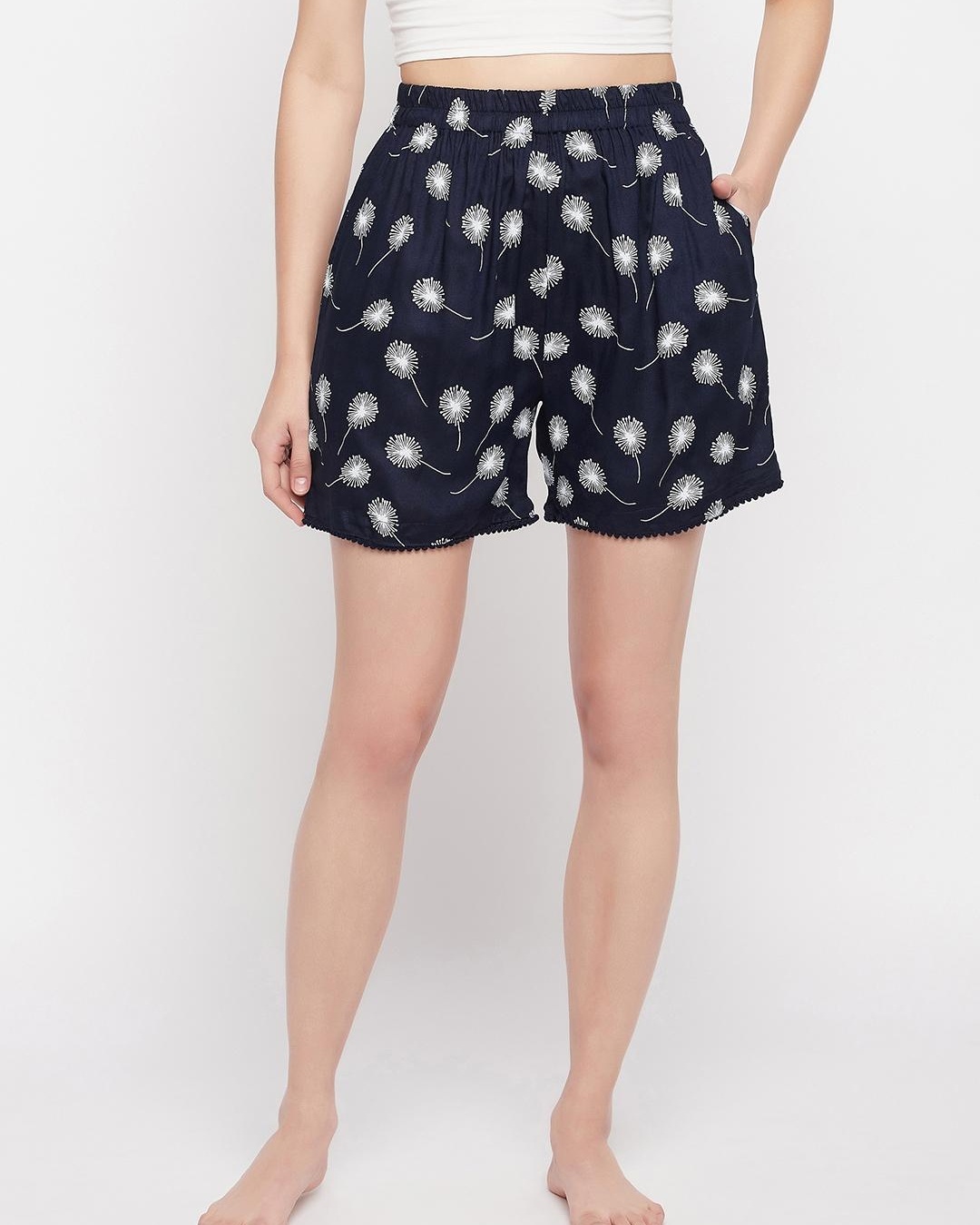 Boxer shorts with floral print