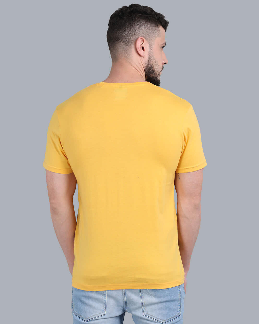 Shop Pocket Design T-Shirt Yellow-Back