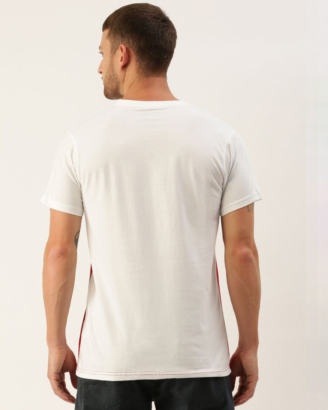 Shop Men's White Colourblocked T-shirt-Back