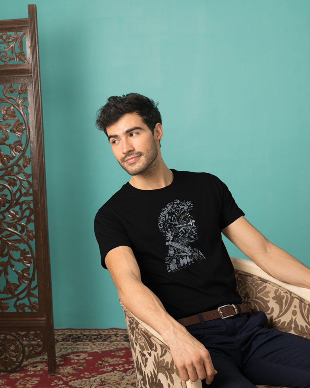 

Harry Side Pose Half Sleeve T-Shirt (HP) Men' Printed T-Shirts Bewakoof.com, Black