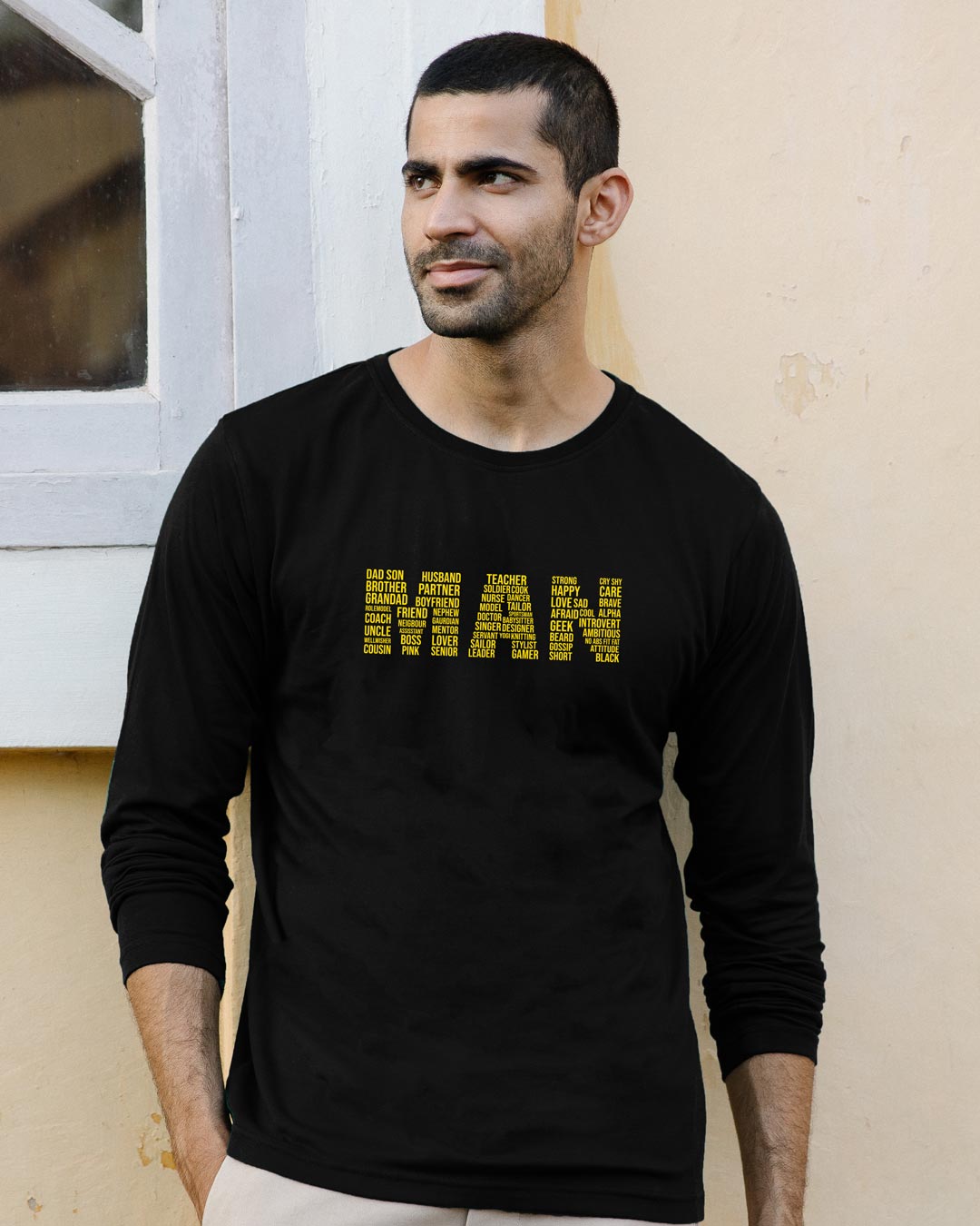 

Man Typo Full Sleeve T-Shirt Men' Printed Full Sleeve T-Shirt Bewakoof.com, Black