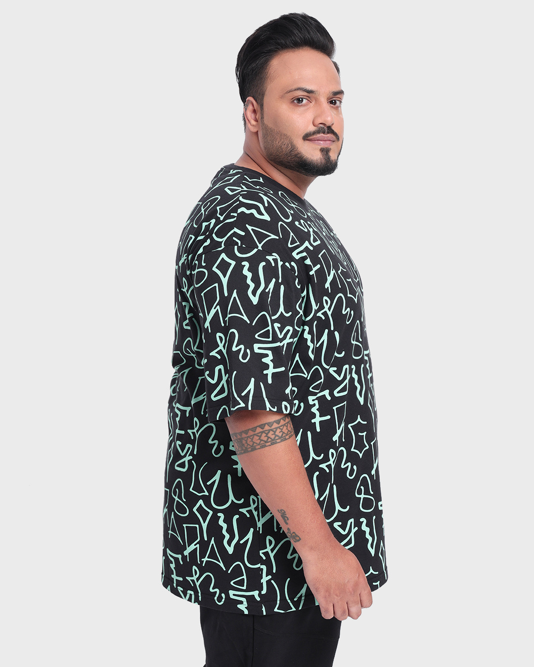 Shop Men's Black AOP Plus Size Oversized T-shirt-Back