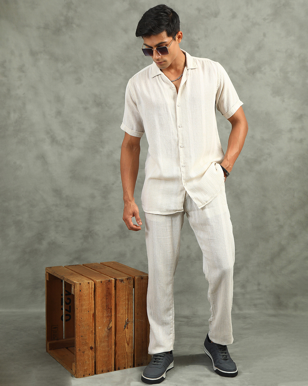 Men's Beige Solid Casual Co-Ords