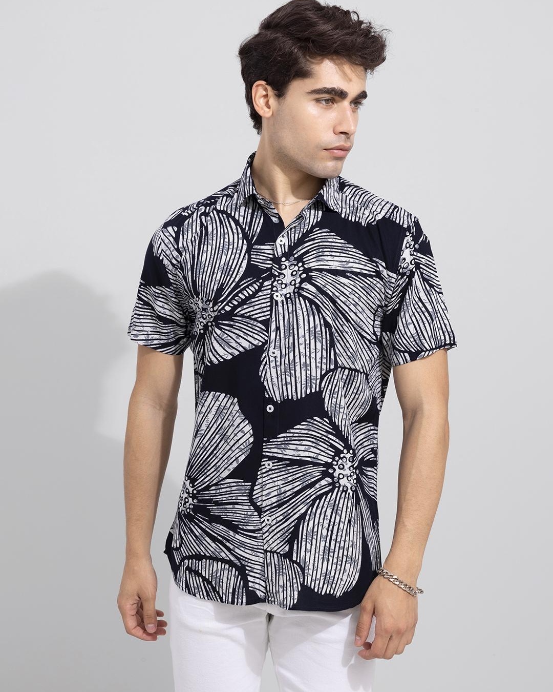 Men's Black Floral Printed Slim Fit Shirt