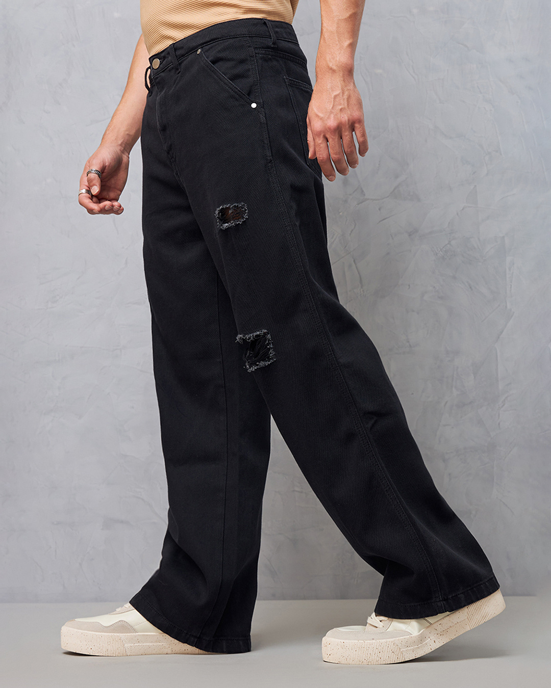 Shop Men's Black Baggy Straight Fit Cargo Jeans-Back