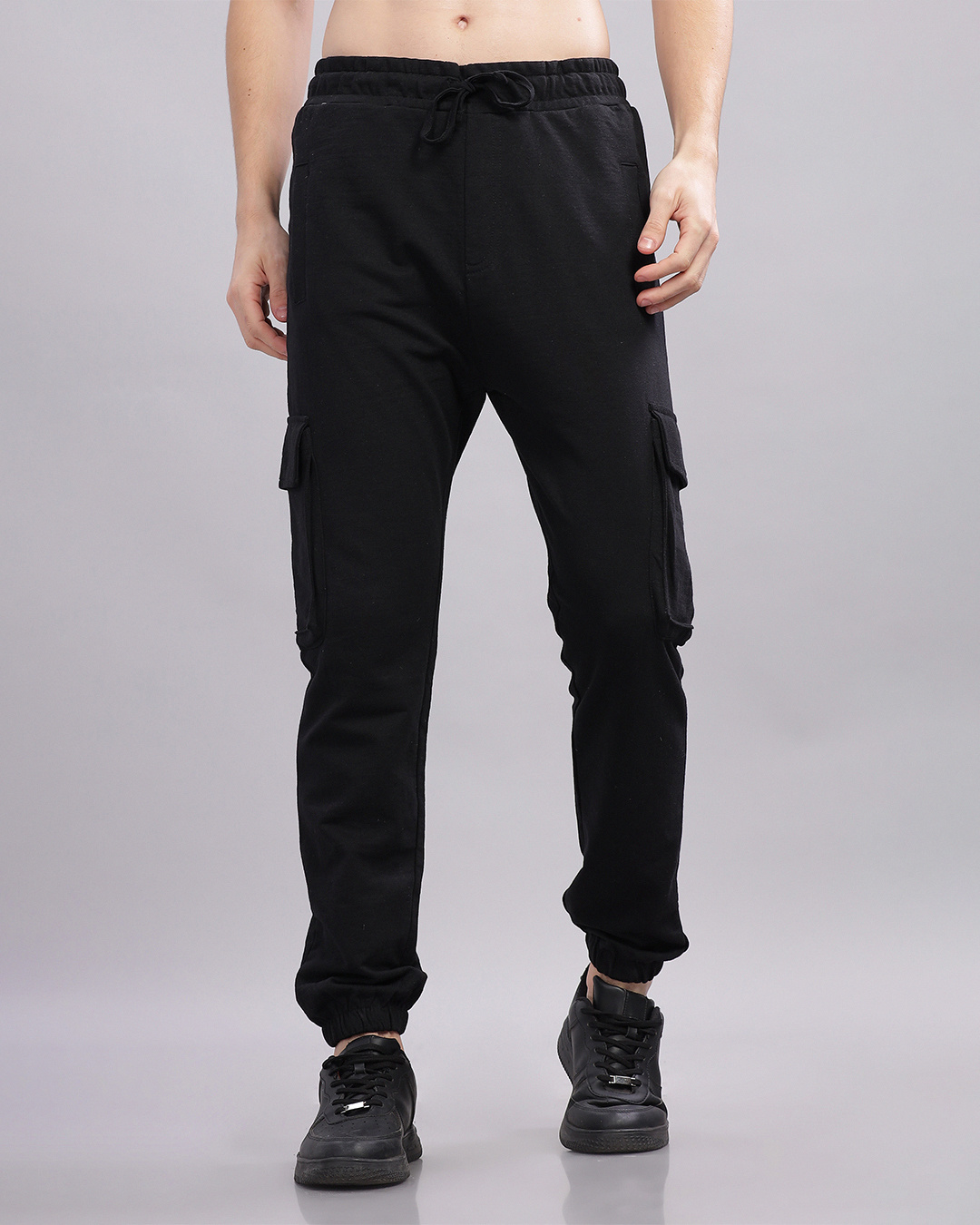 Buy Men's Black Cargo Joggers Online at Bewakoof