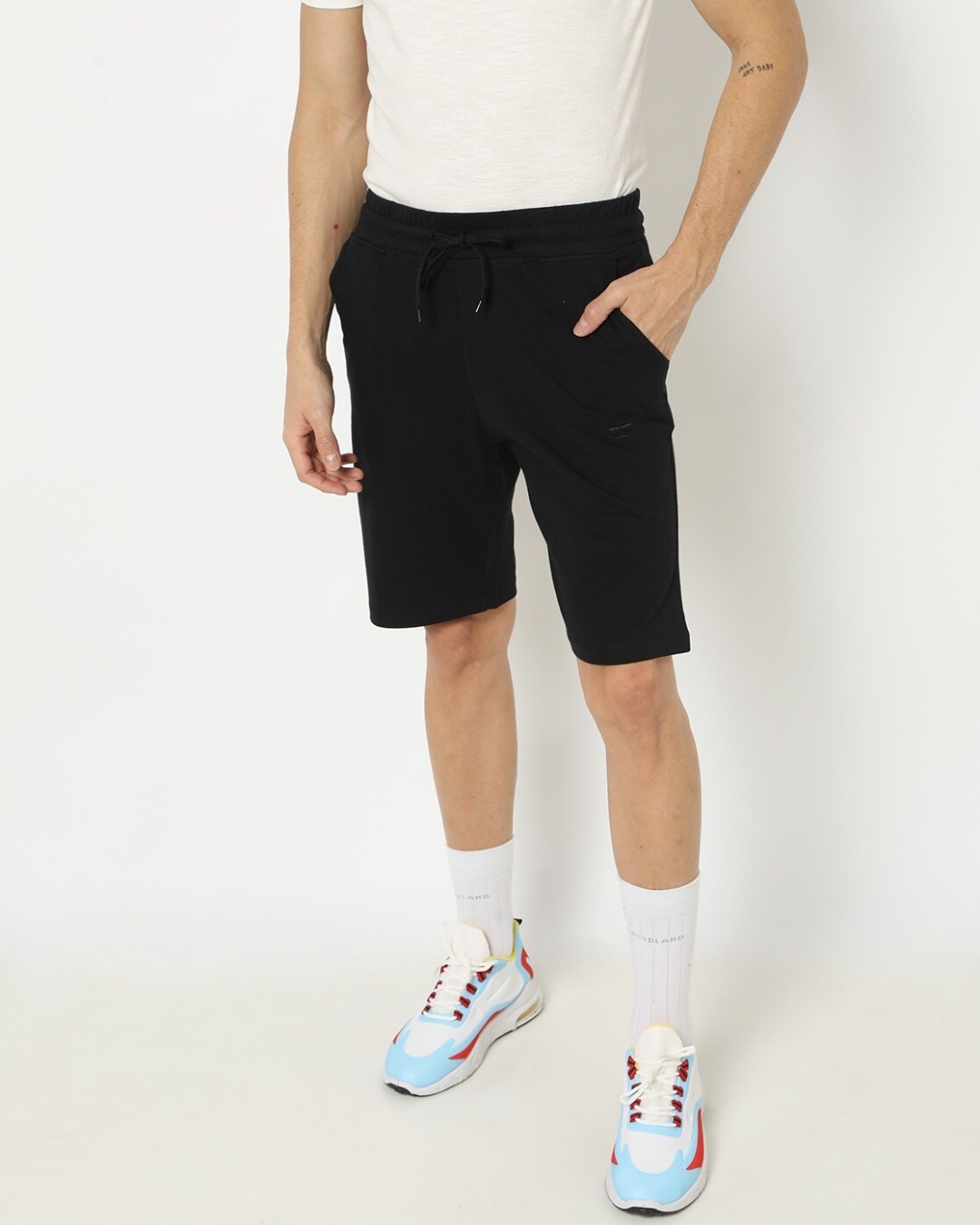 Buy Men's Black Casual Shorts Online at Bewakoof