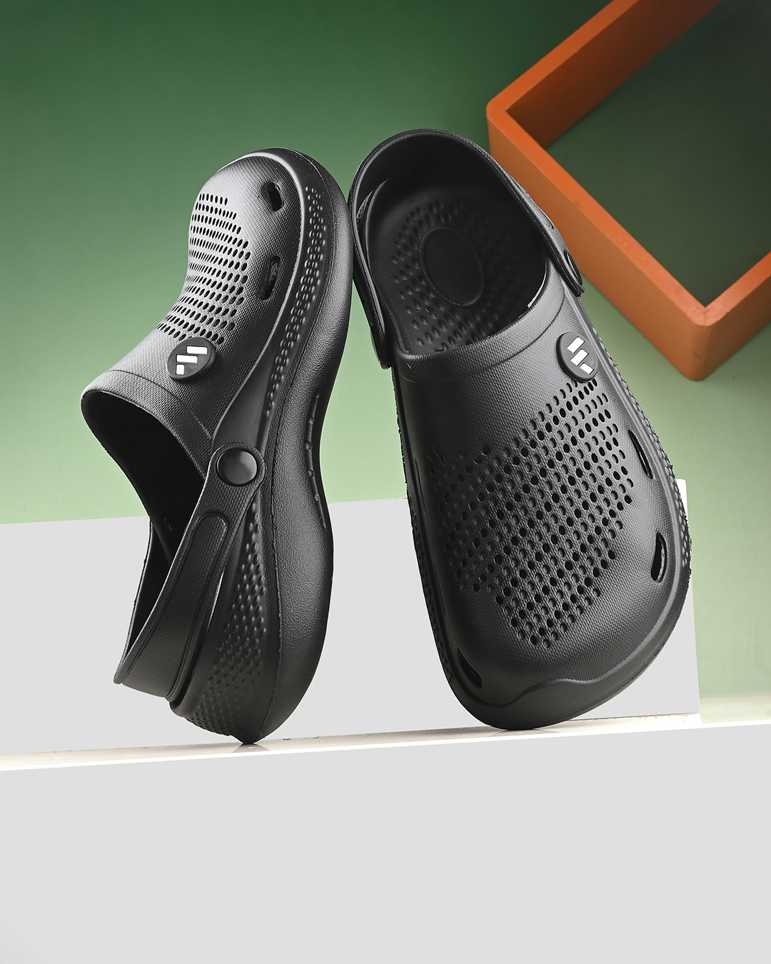 mens black leather clogs