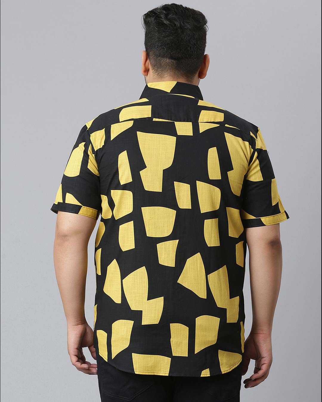 Shop Men's Black Colorblock Stylish Half Sleeve Casual Shirt-Back