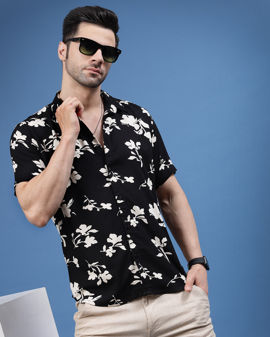 Buy Mens Black Floral Printed Slim Fit Shirt Online At Bewakoof 0974