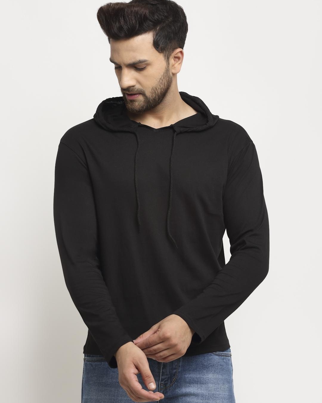 Buy Men's Black Hoodie Online at Bewakoof
