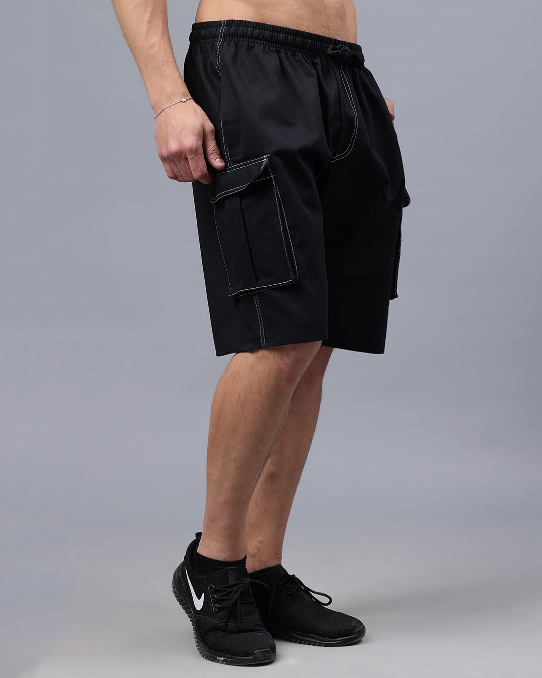 Shop Men's Black Loose Comfort Fit Cargo Shorts-Back