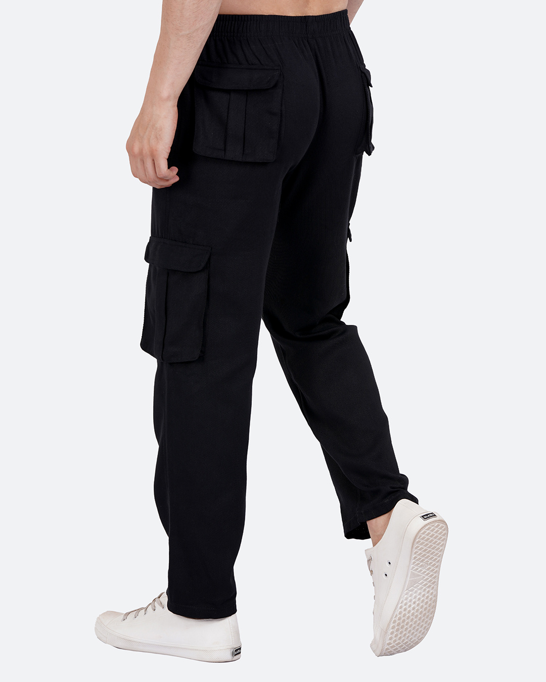 Buy Men's Black Loose Comfort Fit Cargo Track Pants Online at Bewakoof
