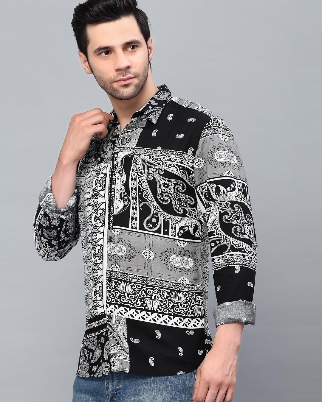 Shop Men's Black Paisley Printed Slim Fit Shirt-Back