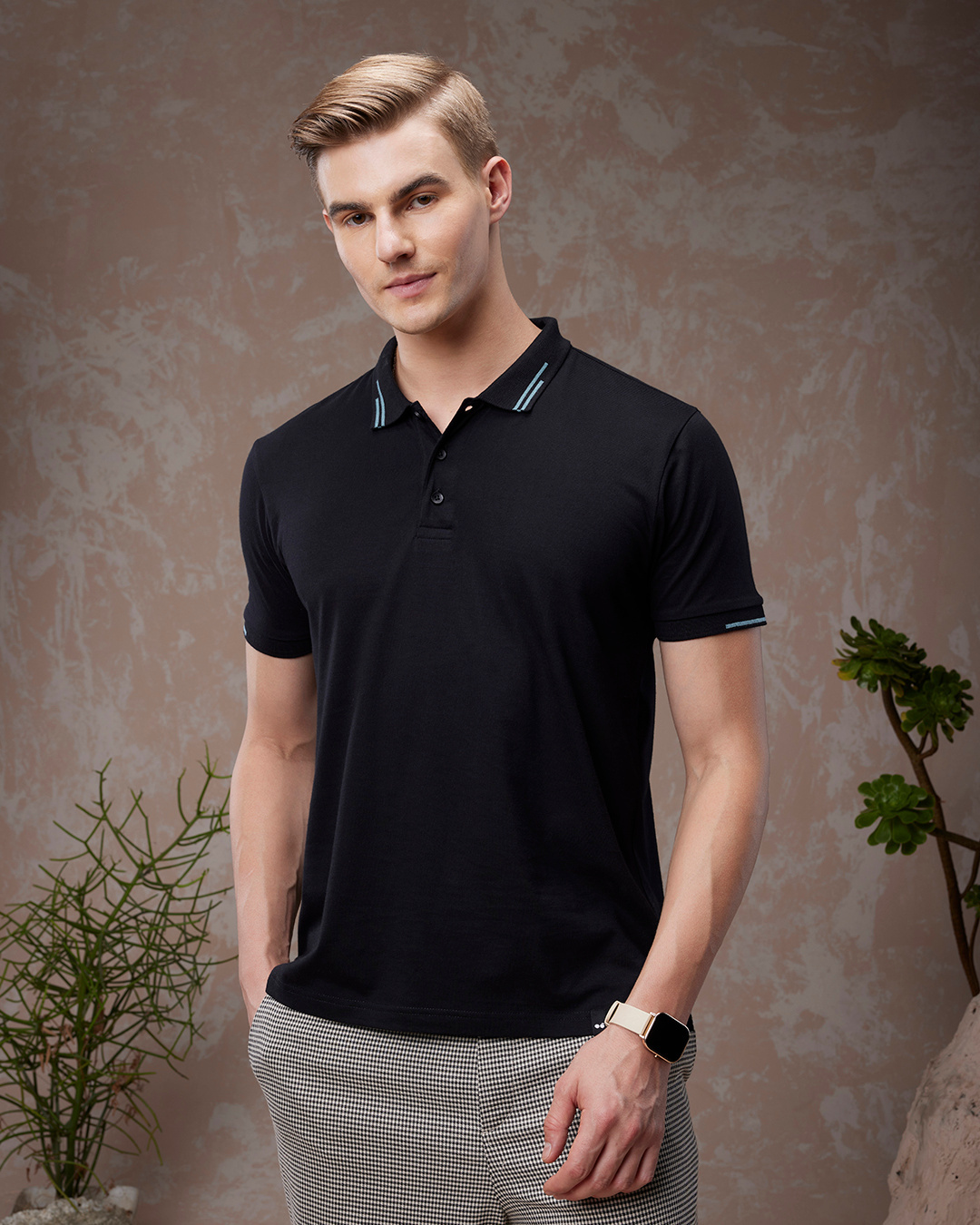 Buy Men's Black Polo T-shirt Online at Bewakoof