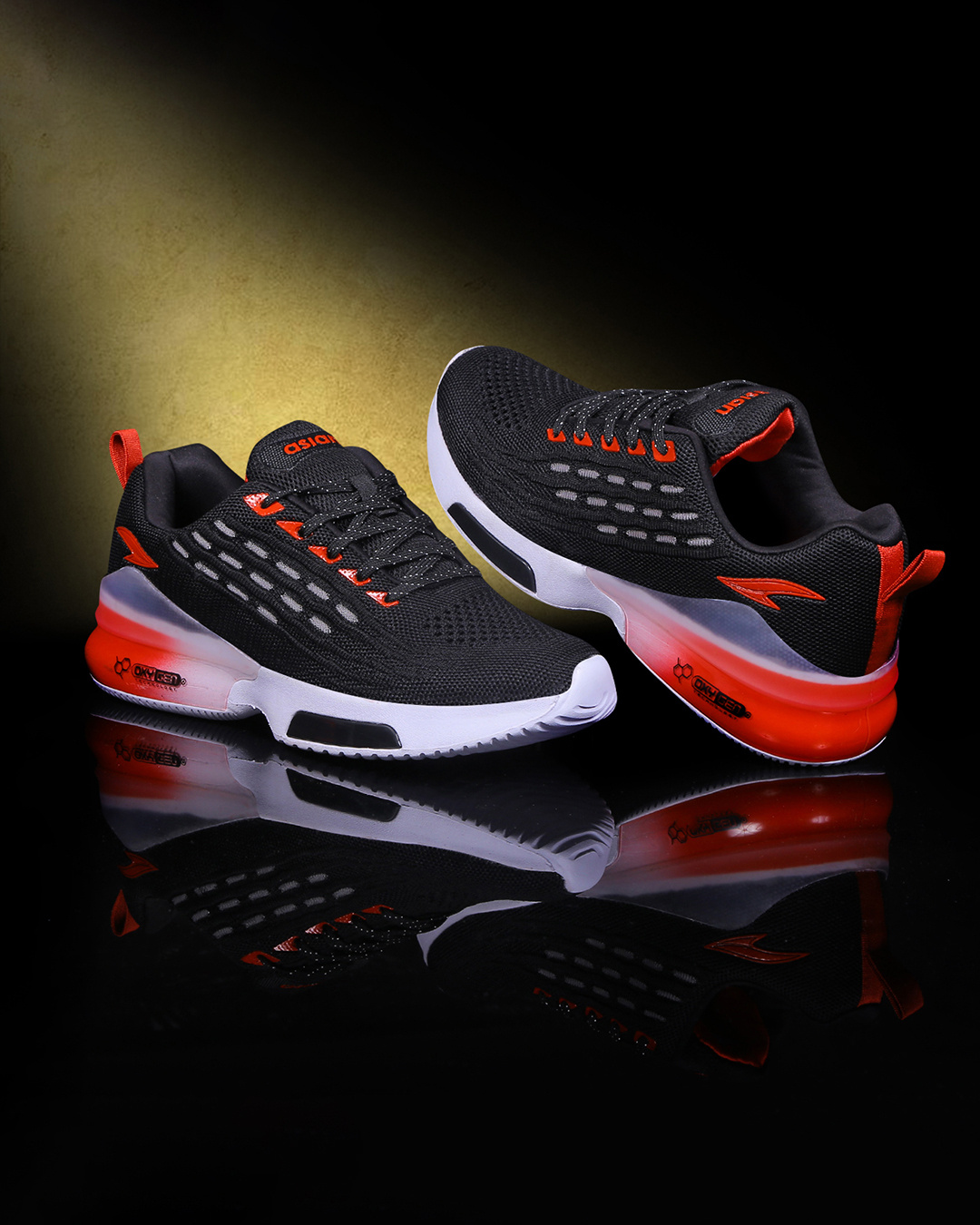 mens running shoes black