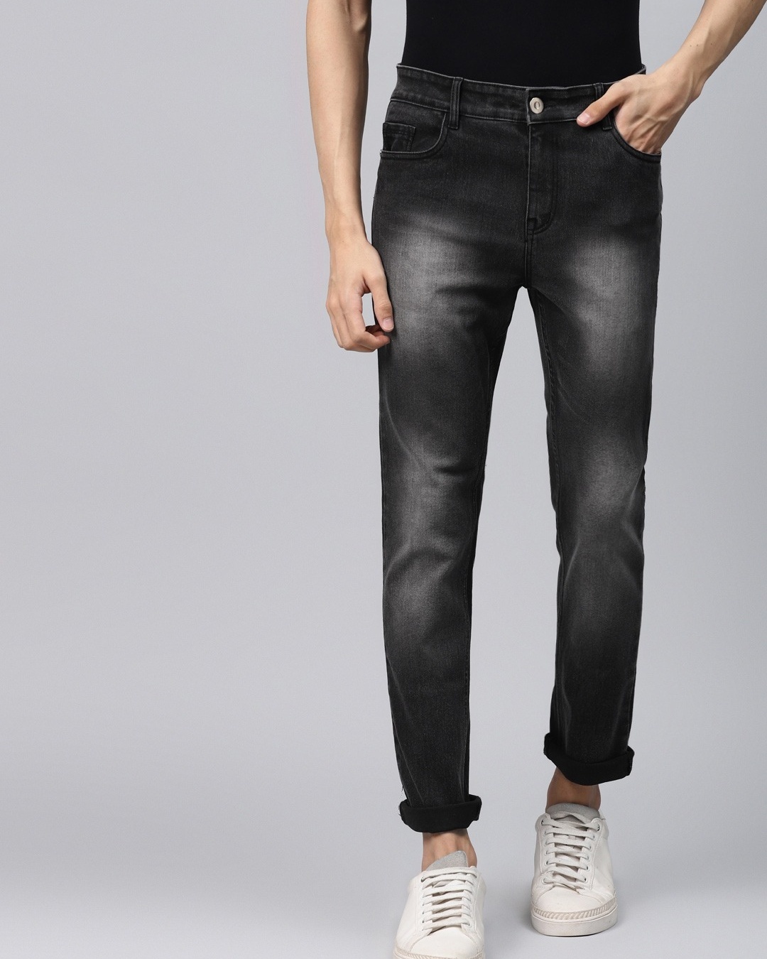 Buy Men's Black Slim Fit Jeans Online at Bewakoof