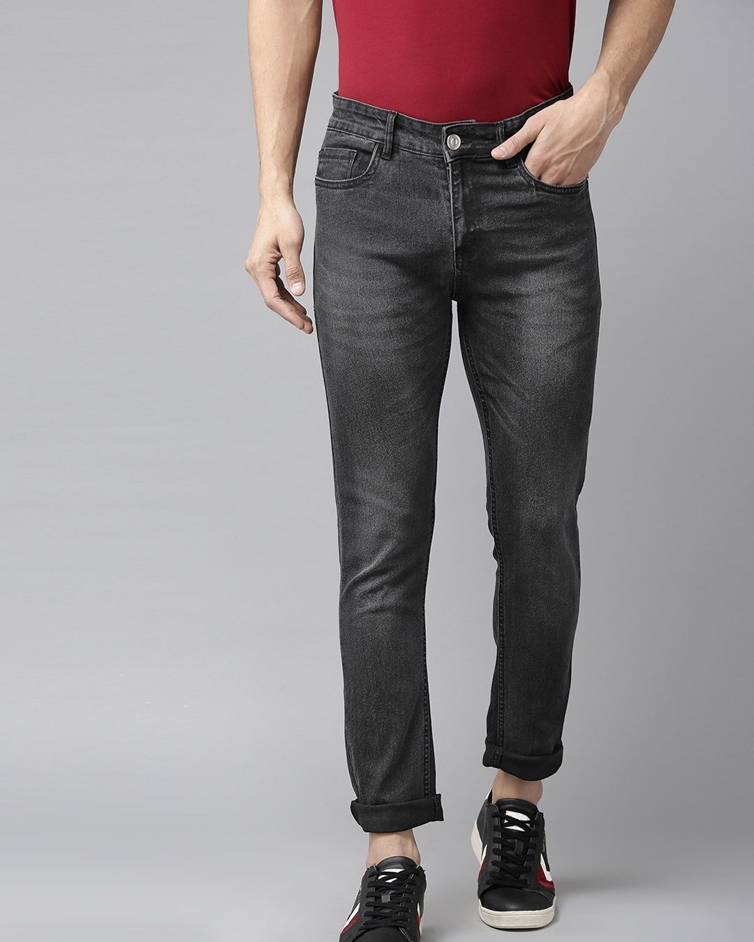 Buy Men's Black Slim Fit Jeans Online at Bewakoof