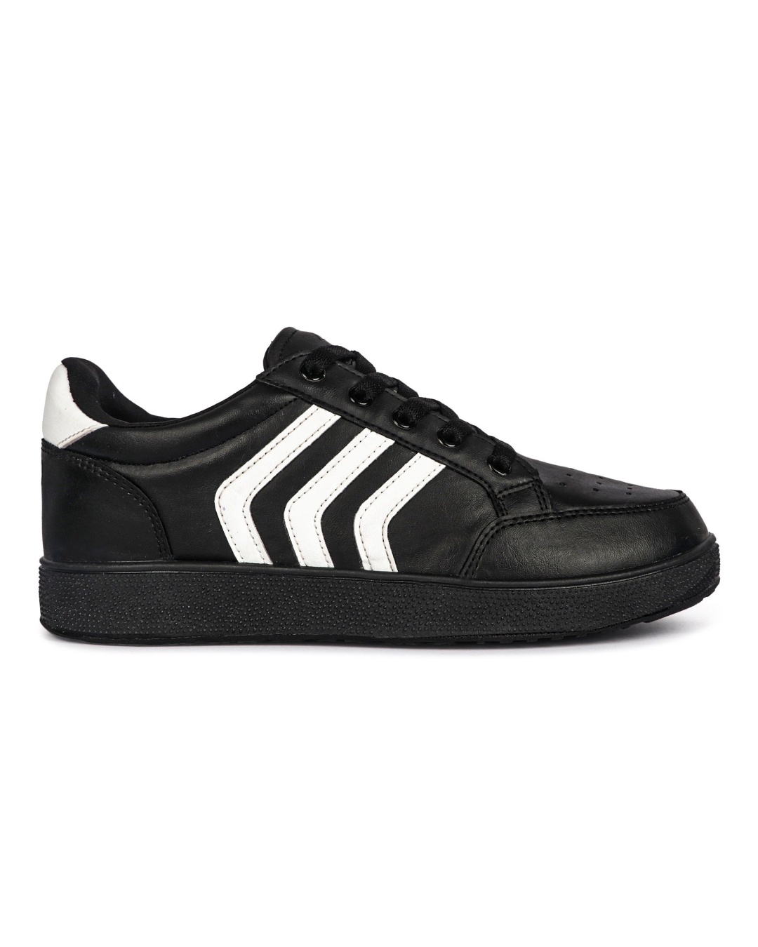 Buy Men's Black Sneakers Online in India at Bewakoof