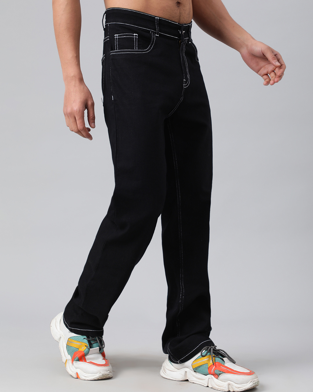 Shop Men's Black Straight Fit Jeans-Back