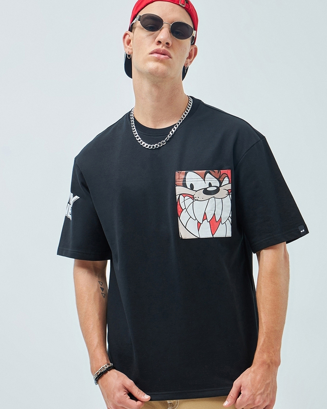 Buy Men's Black Tasmanian Devil Graphic Printed Oversized T-shirt ...