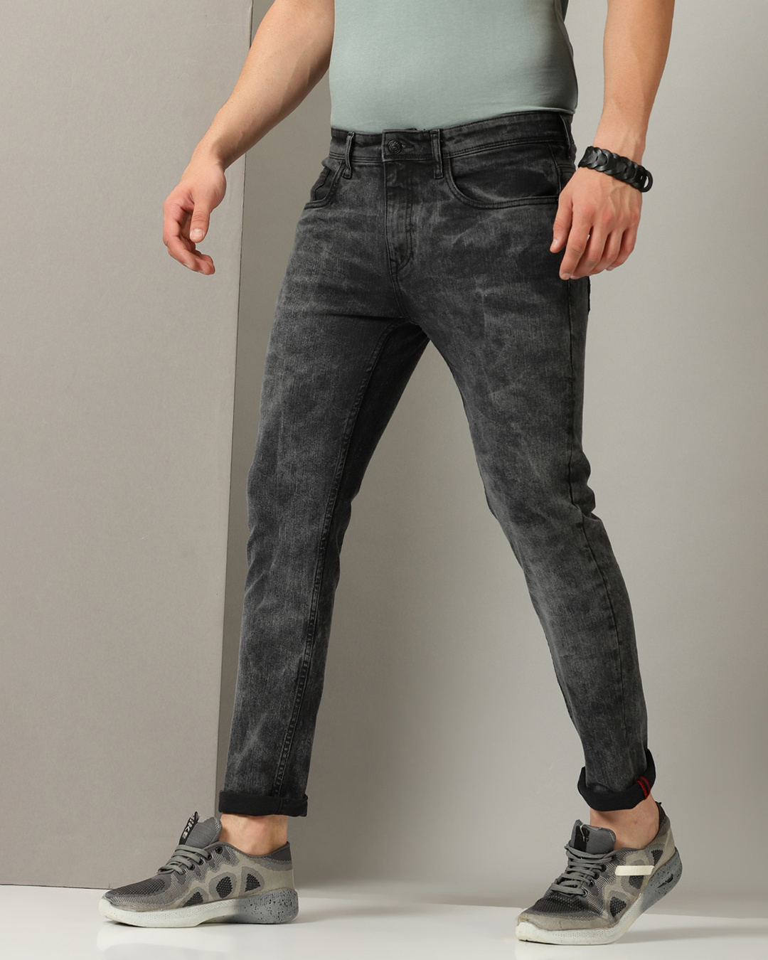Buy Men's Black Washed Skinny Fit Jeans Online at Bewakoof