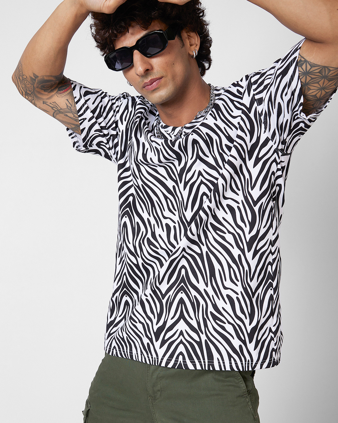 Buy Men's Black & White Zebra Printed Oversized Tshirt Online at Bewakoof