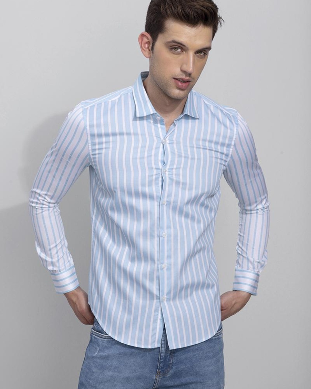 Shop Men's Blue and White Extreme Striped Slim Fit Shirt-Back