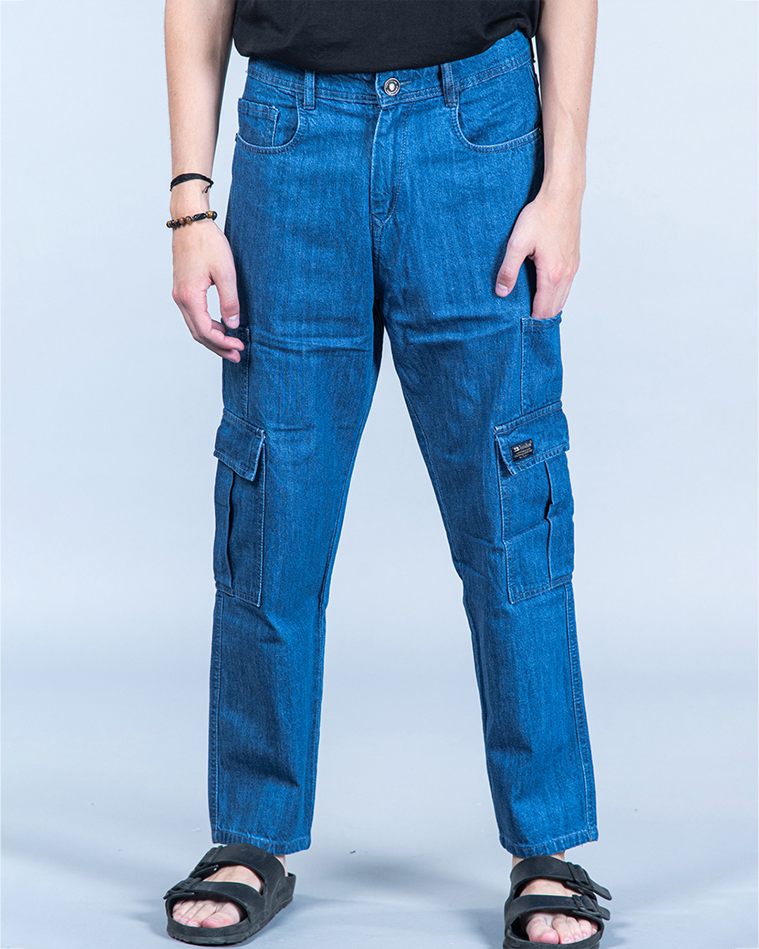 Buy Men's Blue Baggy Fit Cargo Jeans Online at Bewakoof