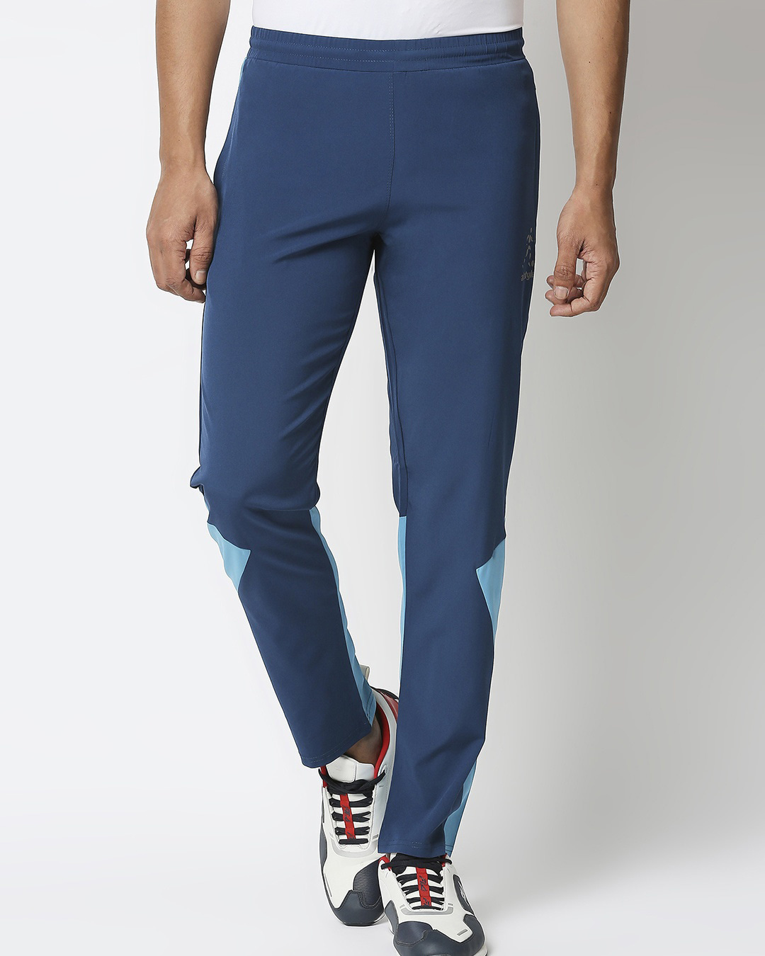 bewakoof track pants